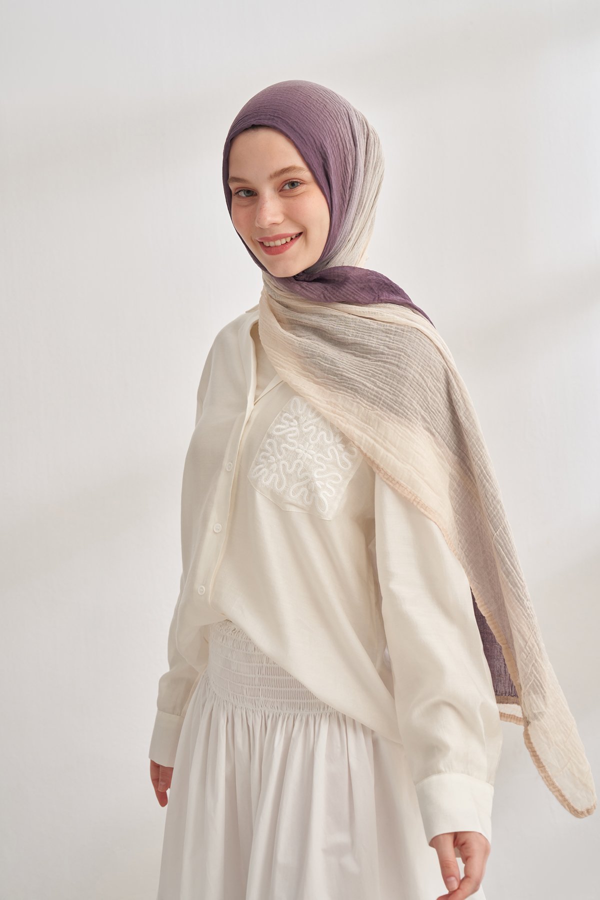 MÜSLİN DEGRADE BİYELİ ŞAL - MÜRDÜM - KREM