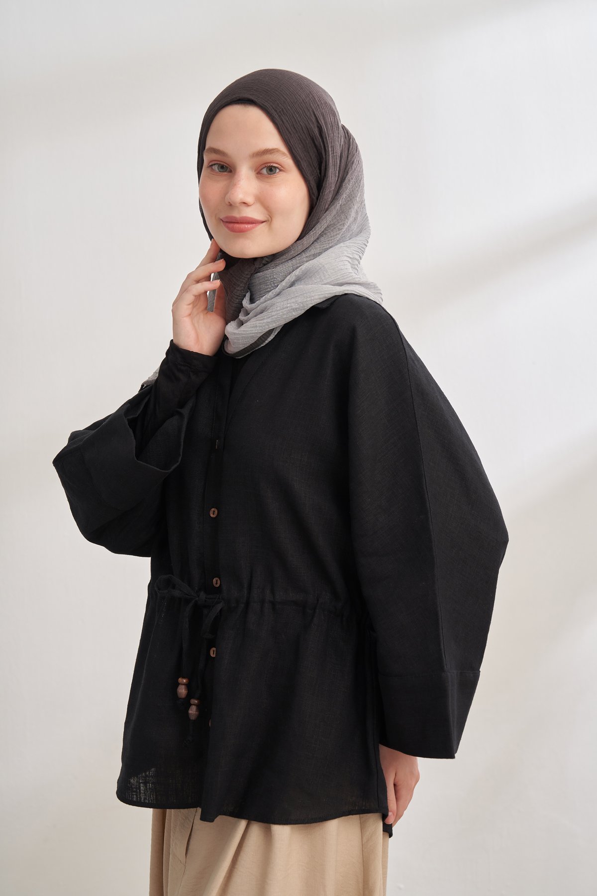 MÜSLİN DEGRADE BİYELİ ŞAL - SİYAH - GRİ