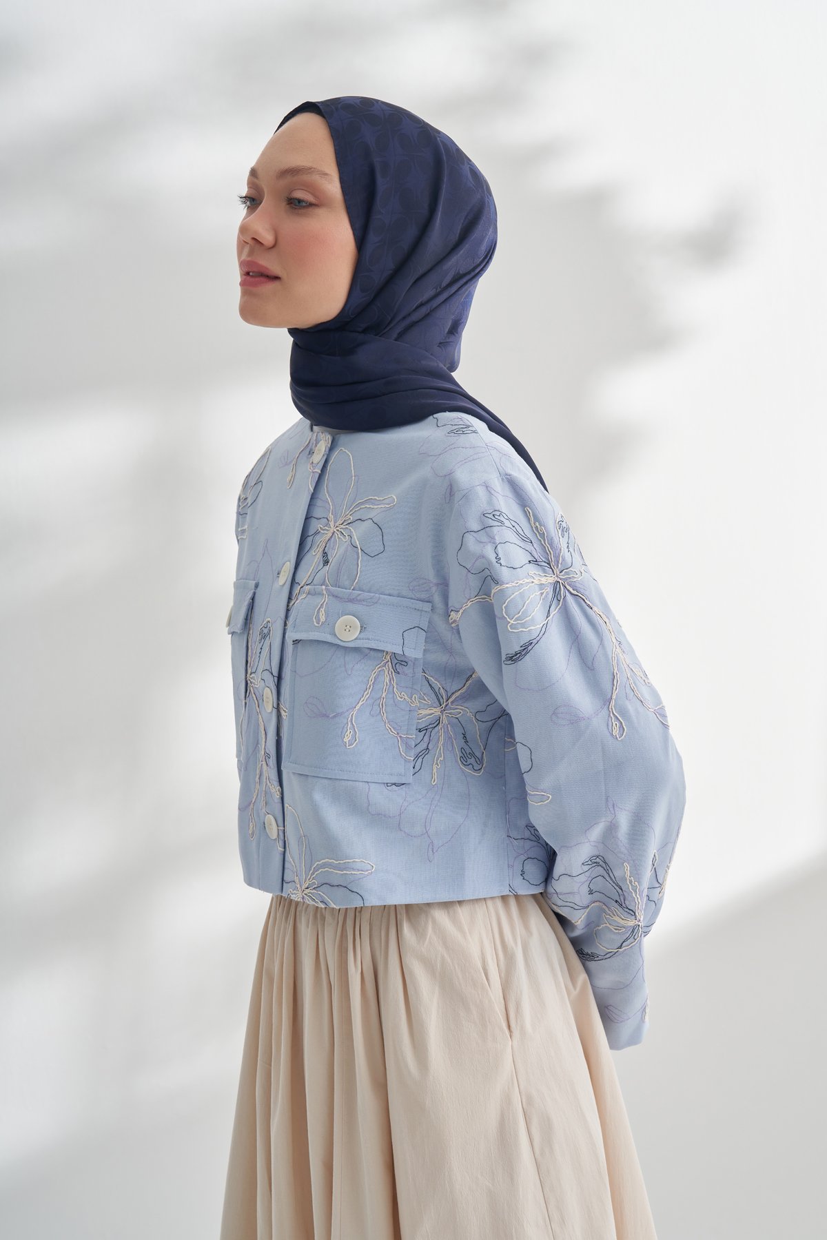 NANYA JAKAR RÜZGARGÜLÜ DESEN ŞAL - LACİVERT
