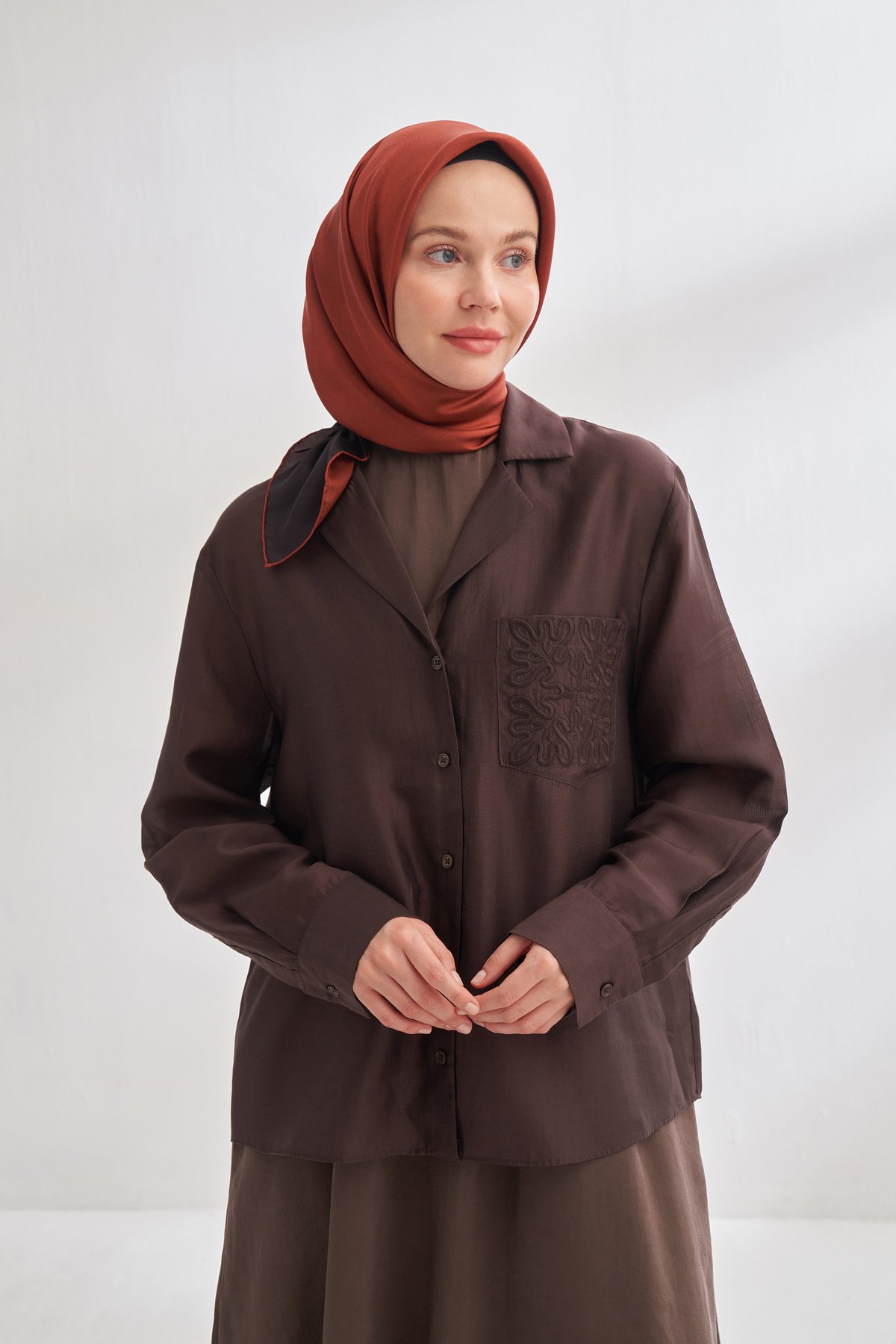 PREMIUM ÇİFT TARAFLI TWILL İPEK EŞARP - SİYAH - KIRMIZI