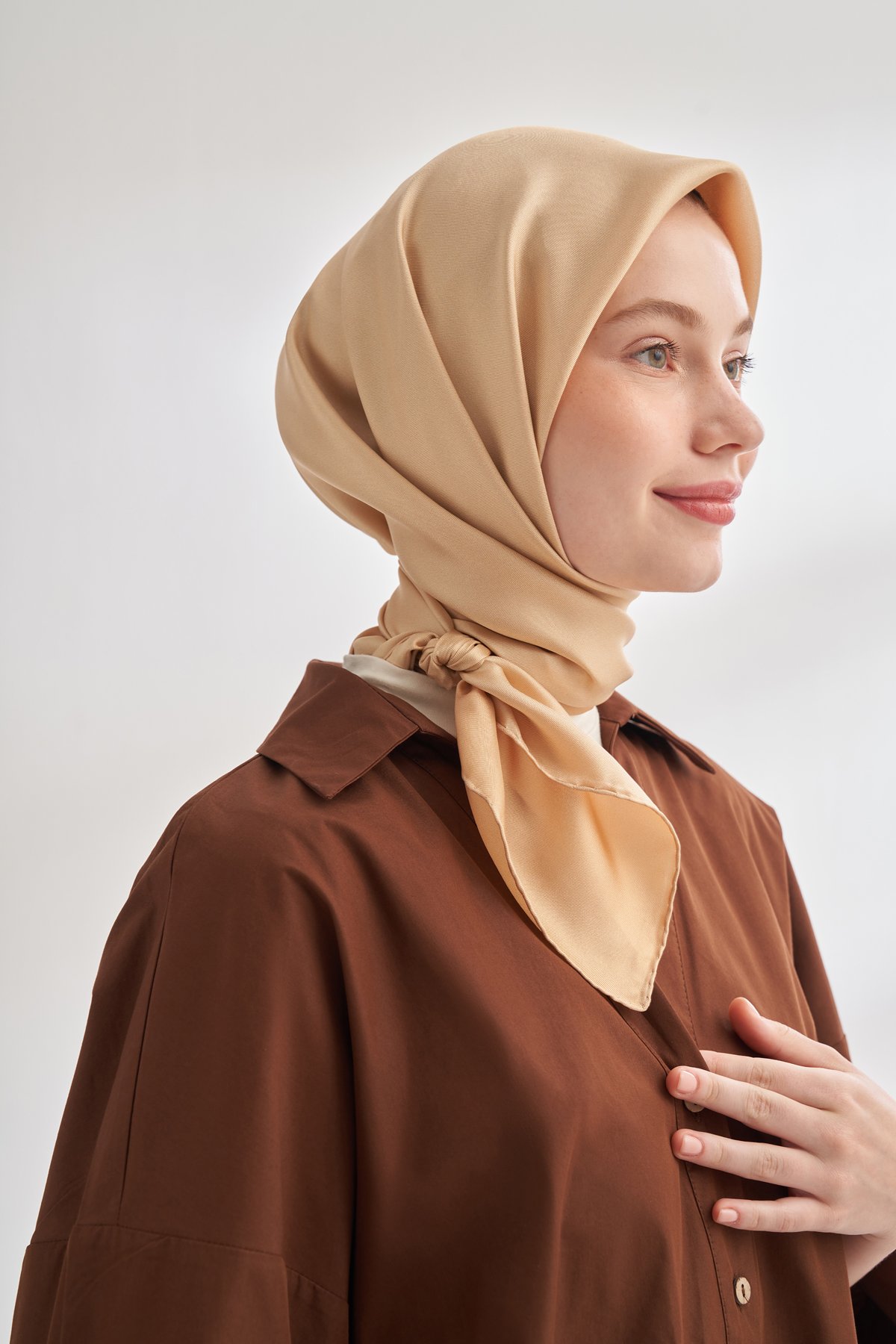 PREMIUM ÇİFT TARAFLI TWILL İPEK EŞARP -  KAHVE - BALKÖPÜĞÜ