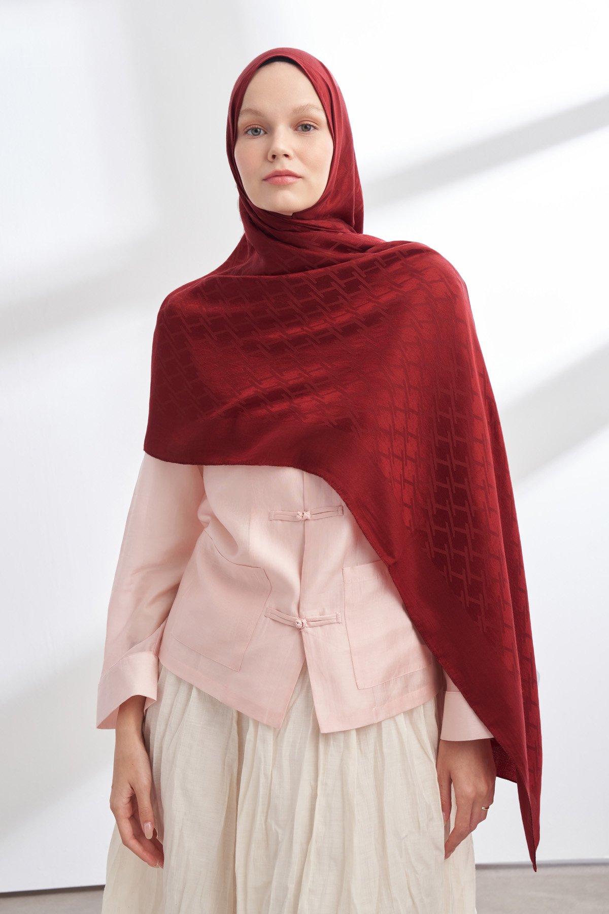 SOLEA JAKAR NORA DESEN ŞAL - BORDO