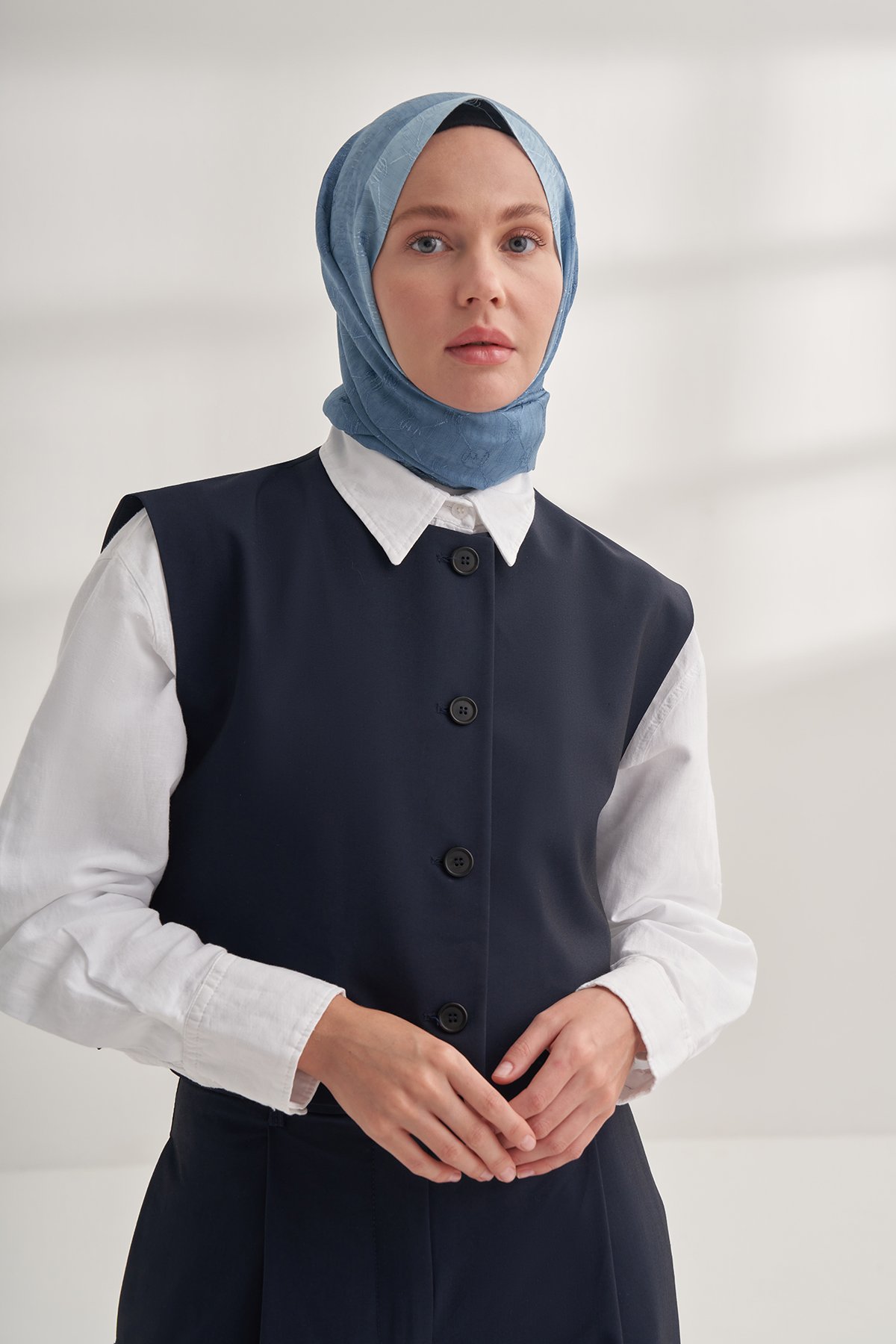 ZİNCİR MONOGRAM ŞAL - KOT MAVİSİ