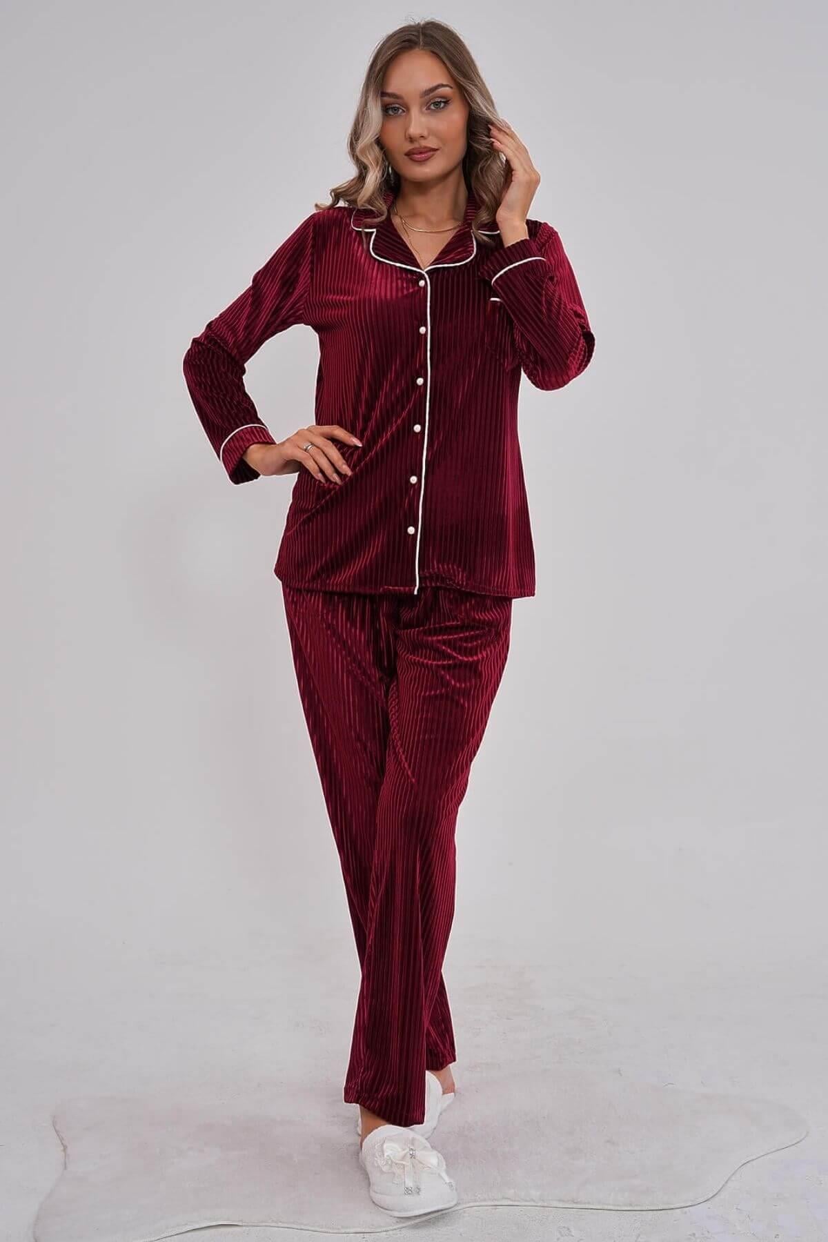 Mecit PijamaMecit 6120 Bordo Kadife Boydan Düğmeli Kadın Pijama Takımı