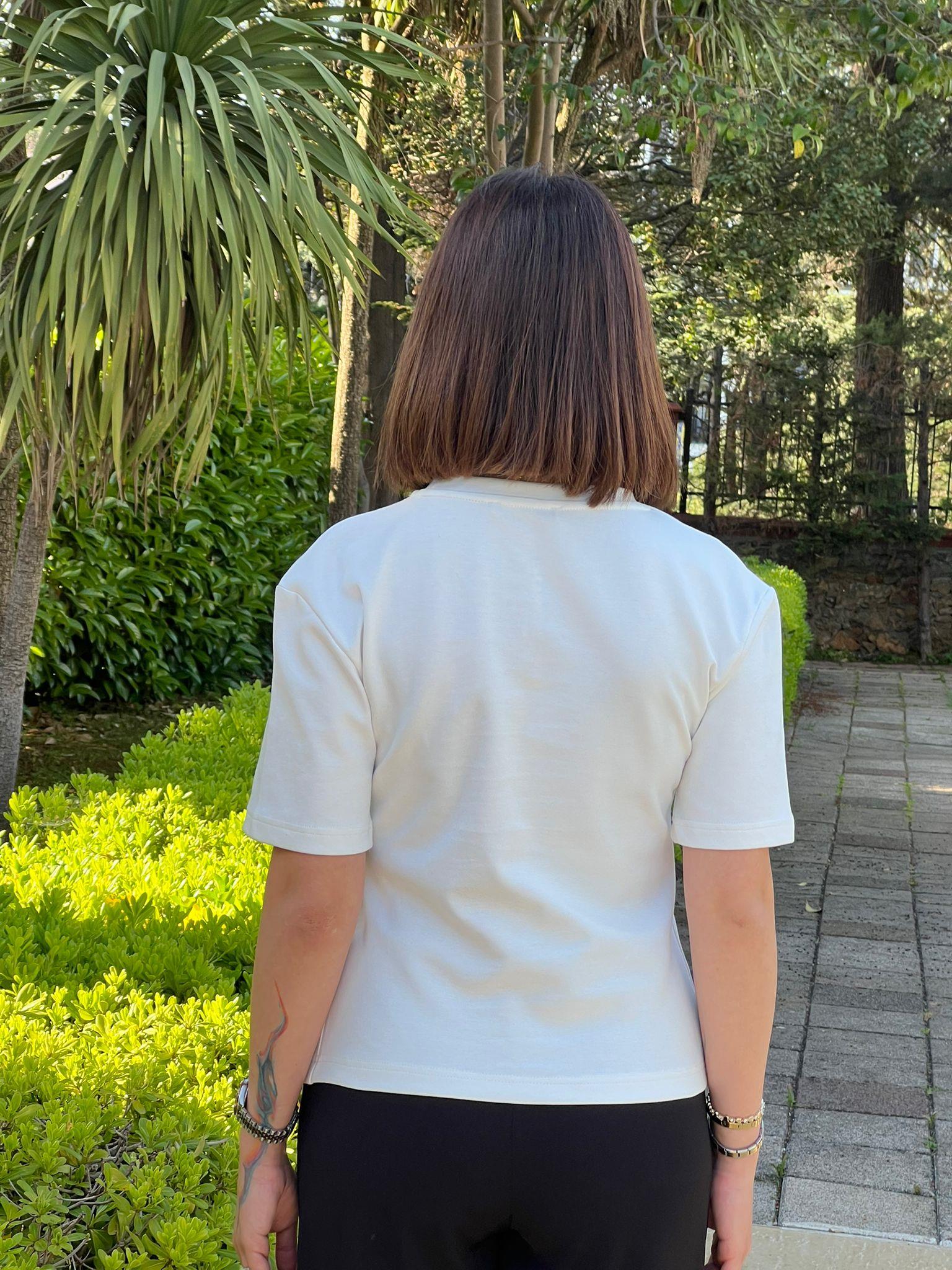 Aksesuar Detaylı Tshirt 32445 Ekru