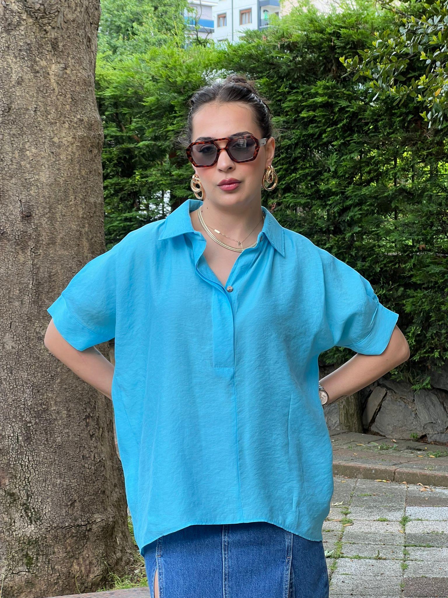 Arkası Düğme Detaylı Gömlek 26797 Turkuaz