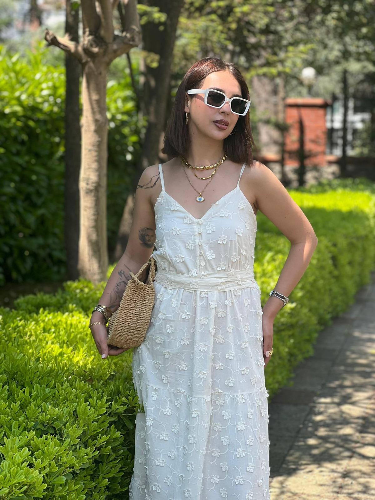 Askılı Çiçek Nakışlı Elbise 36669 Natural