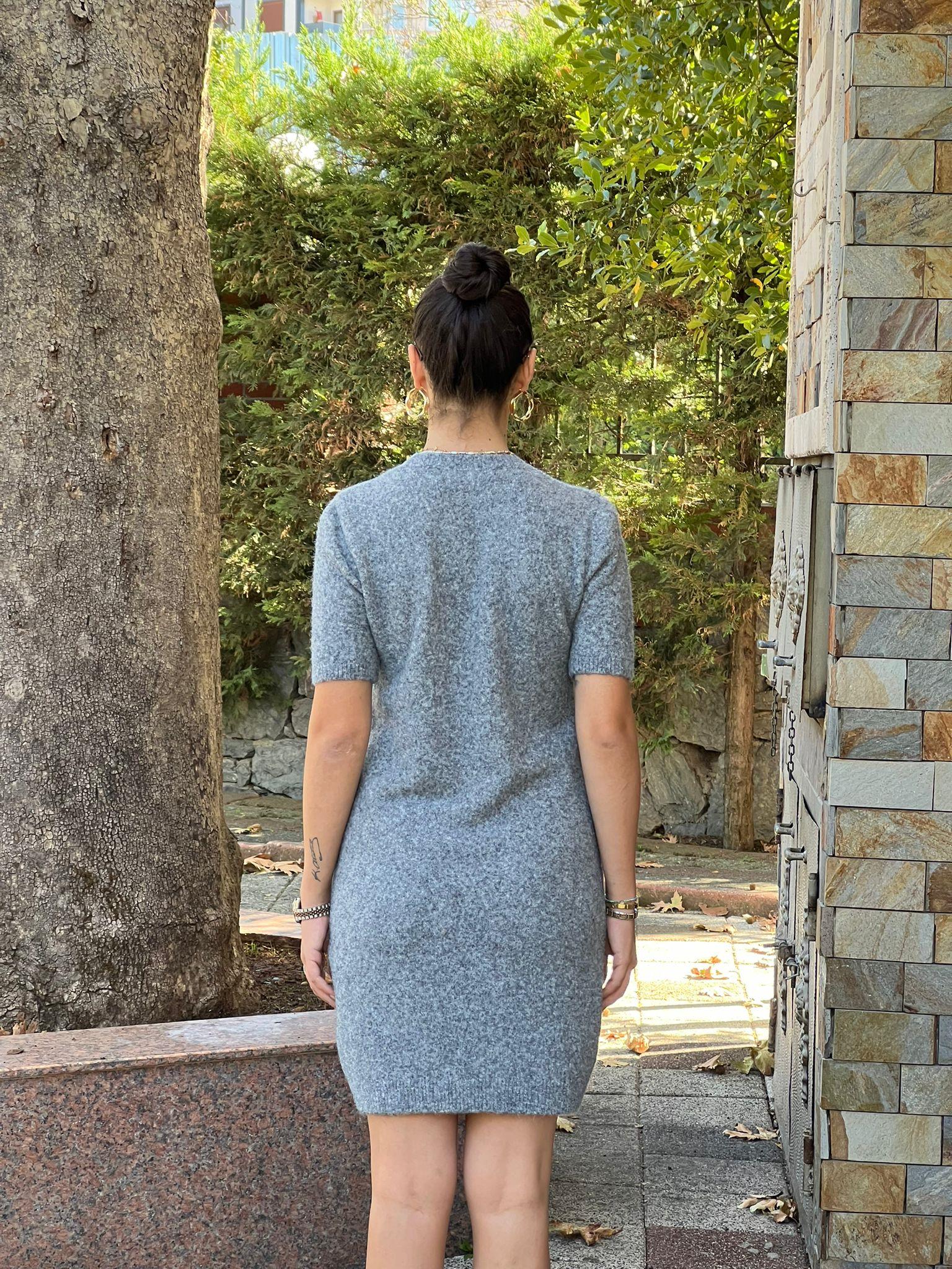 Bisiklet Yaka Yumuşak Dokulu Elbise 90257 Füme