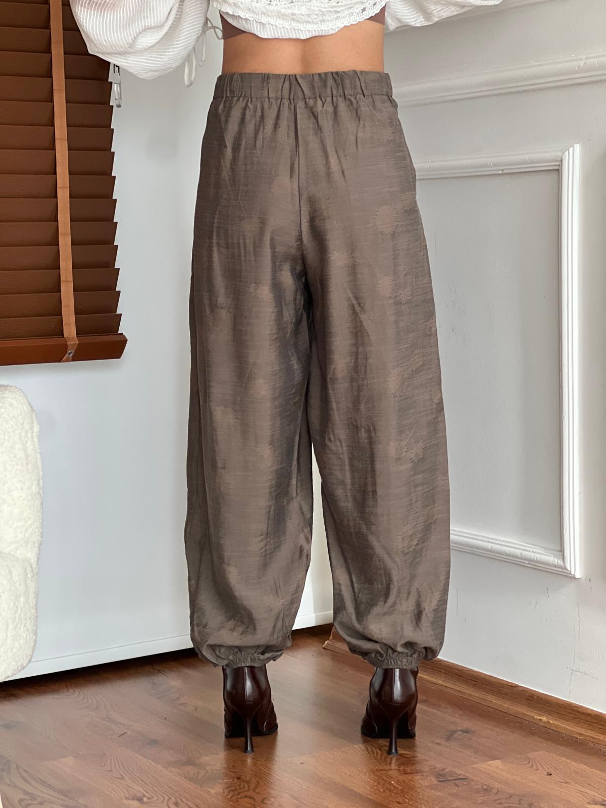 Çiçek İşlemeli Paça Lastikli Şalvar 30656 Haki