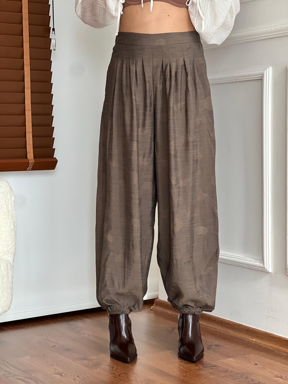 Çiçek İşlemeli Paça Lastikli Şalvar 30656 Haki