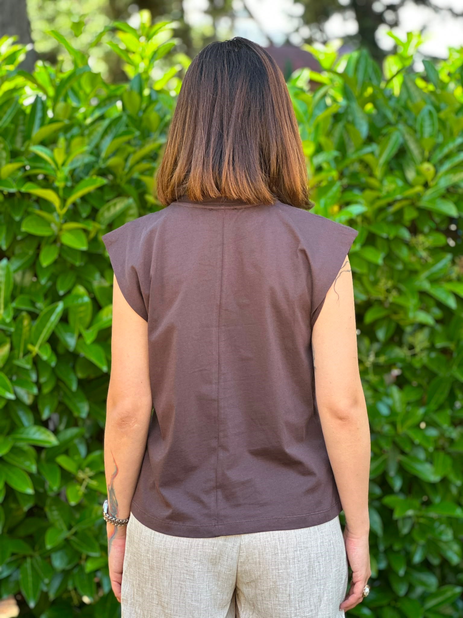 Çiçek Nakışlı Tshirt 02181 Kahverengi