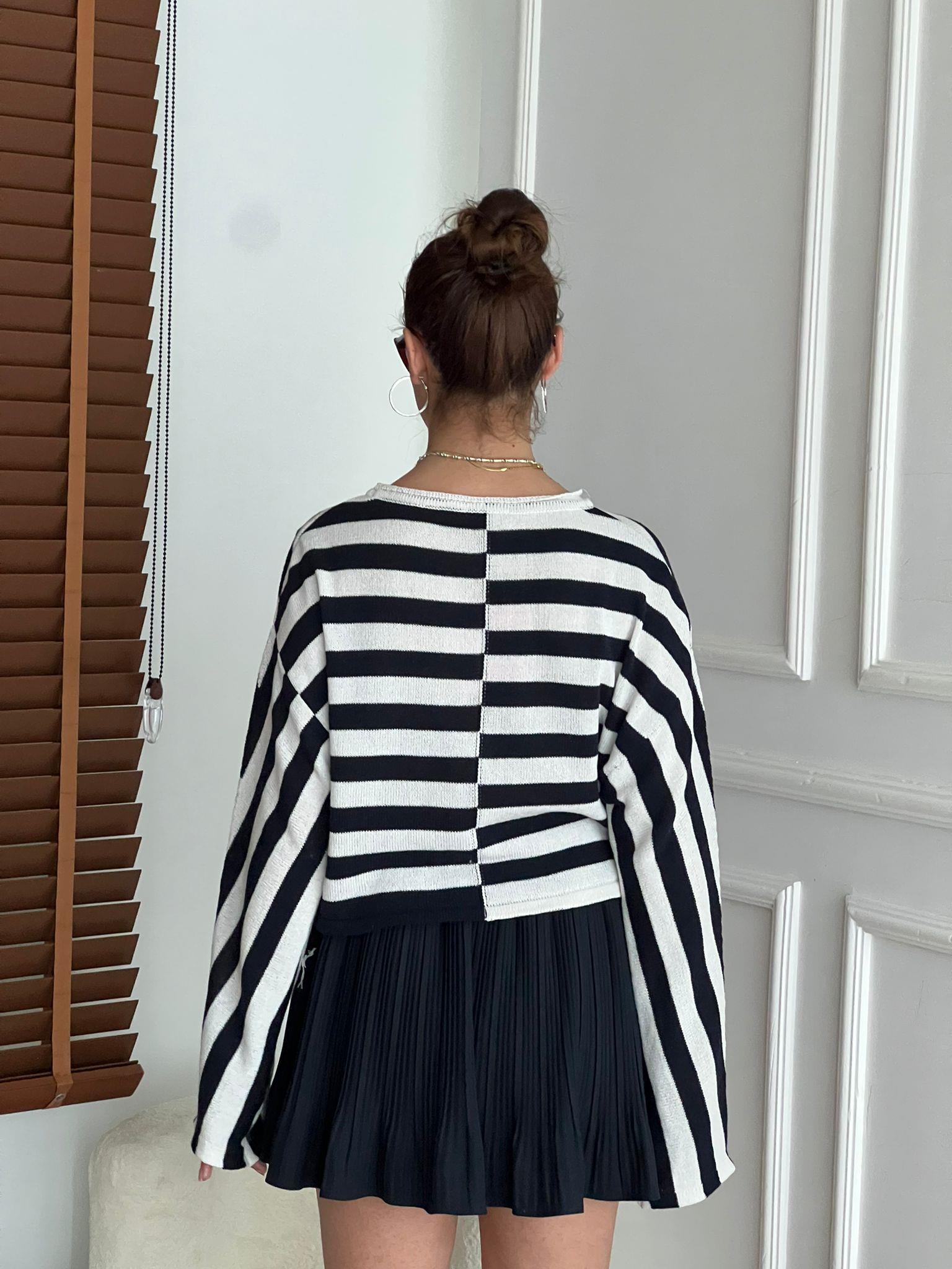Çizgili Triko Bluz 01838 Siyah