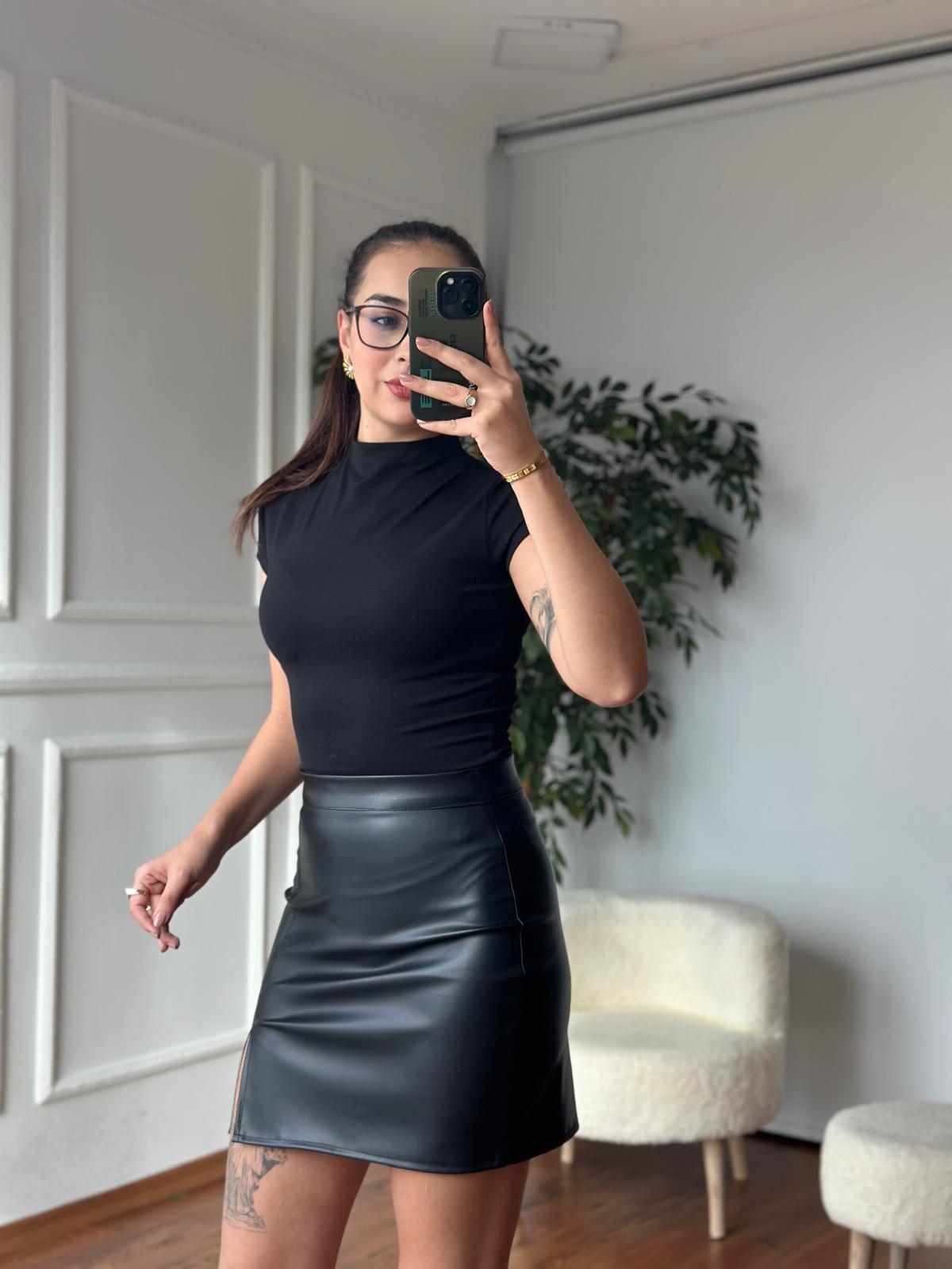 Dik Yaka Bluz 31439 Siyah