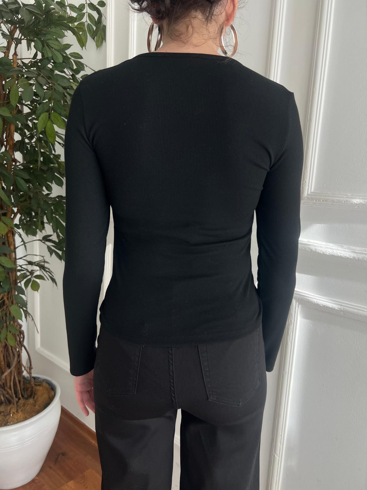 Düğme Detaylı Büzgülü Bluz 31548 Siyah