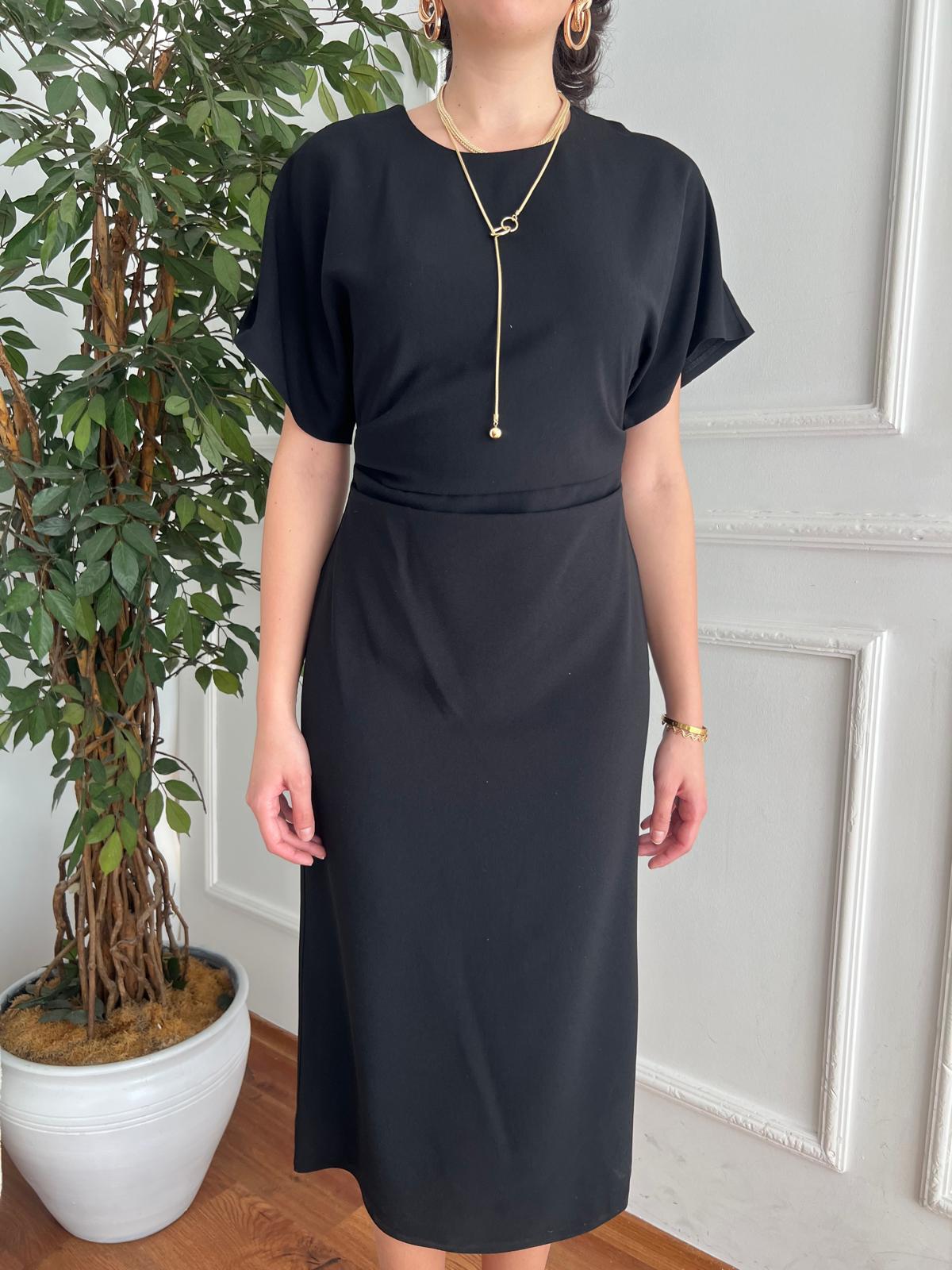 Düşük Kollu Büzgü Detaylı Elbise 25016 Siyah