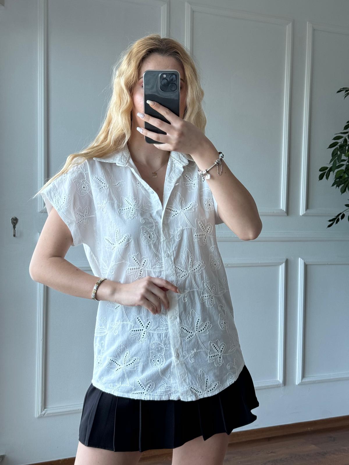 Düşük Kollu Vual Güpür Gömlek 24147 Ekru