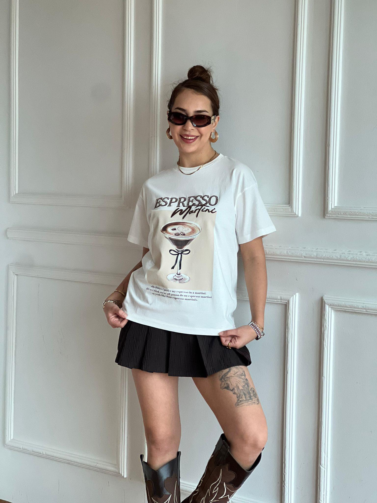 Espresso Martini Baskılı Tshirt 01783 Ekru