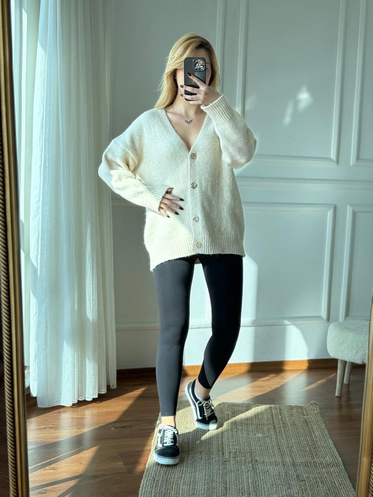 Gold Düğmeli Hırka 24504 Bej