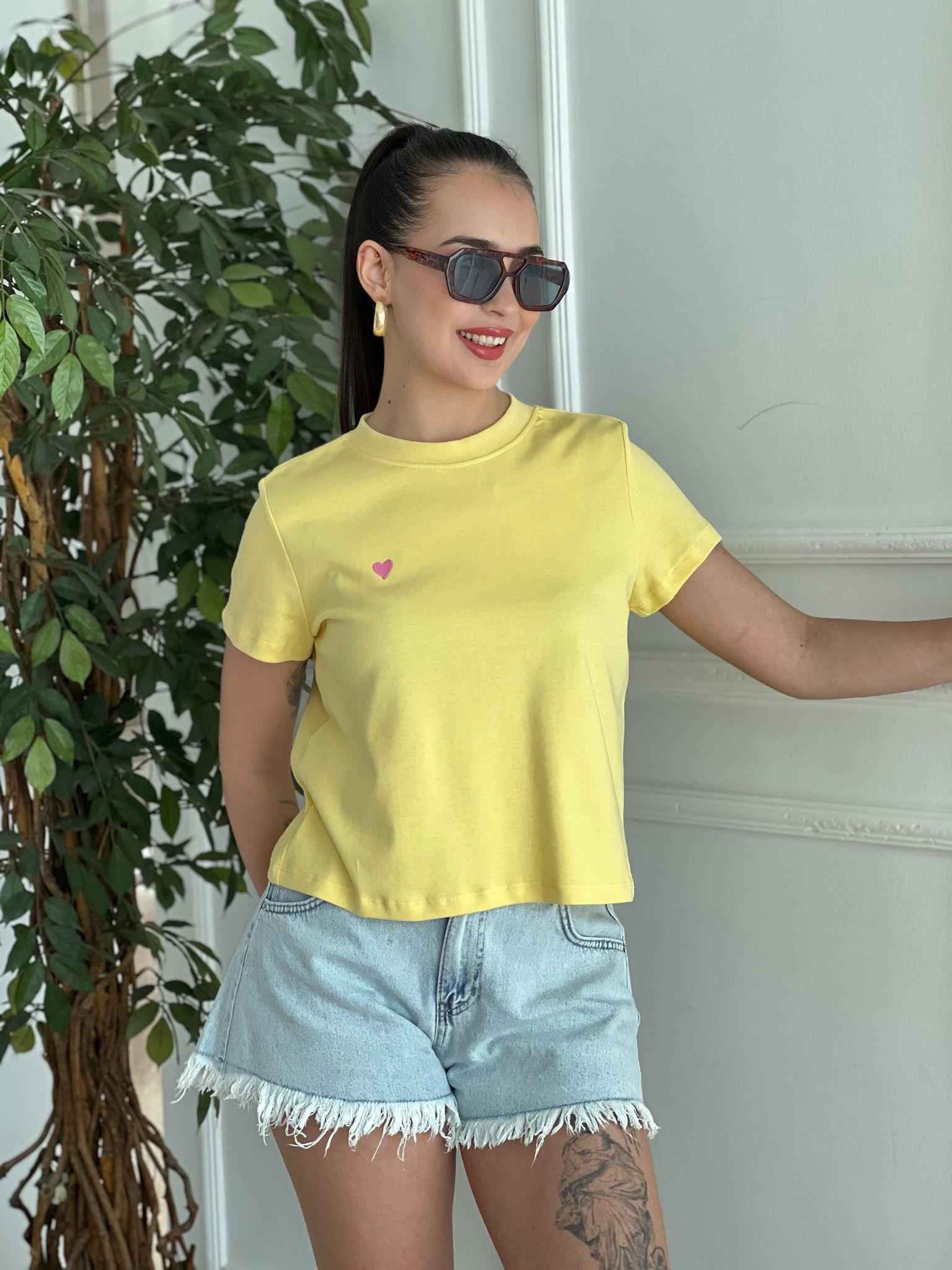 Kalp İşlemeli Tshirt 30584 Sarı