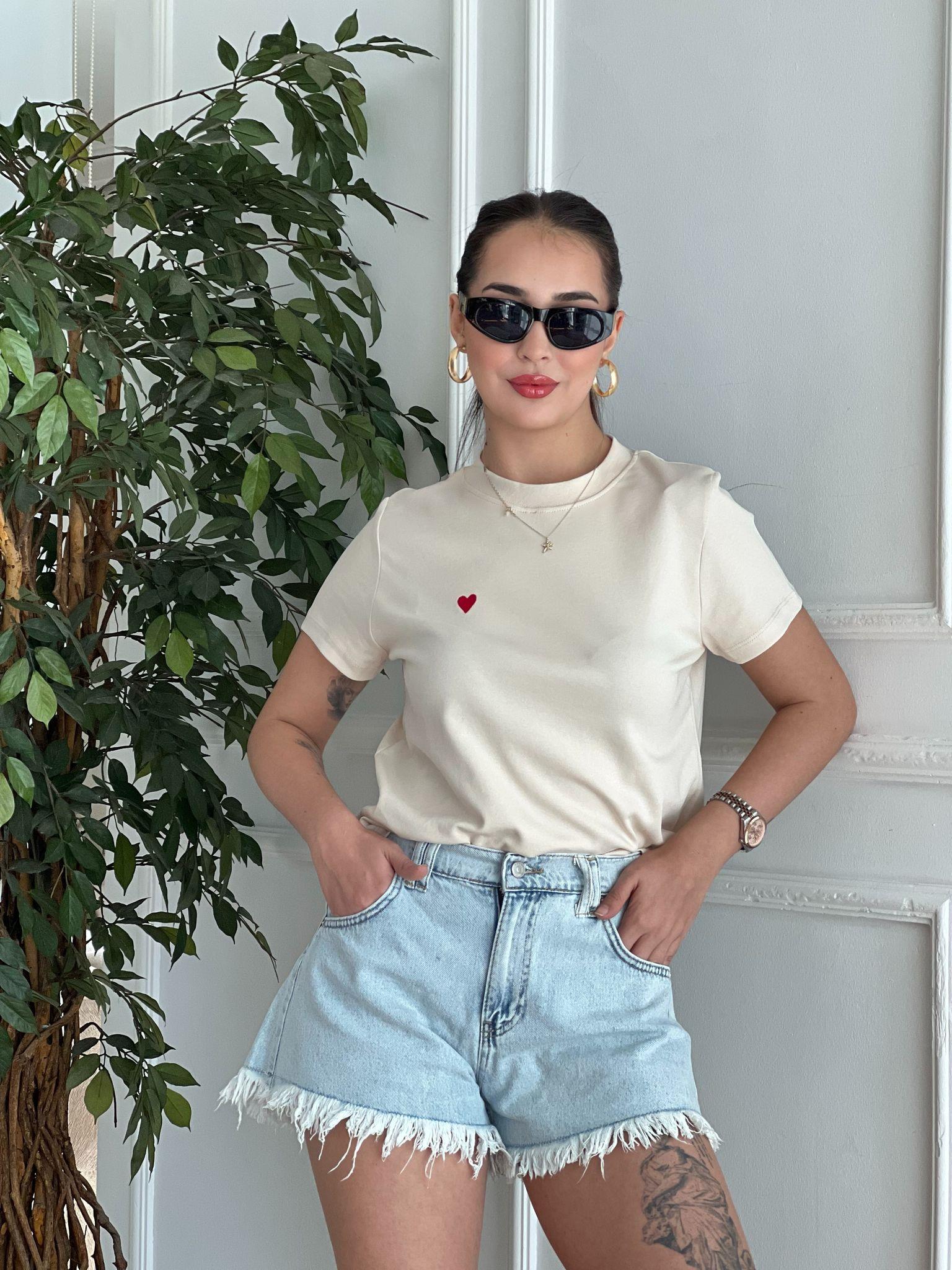 Kalp İşlemeli Tshirt 30584 Taş