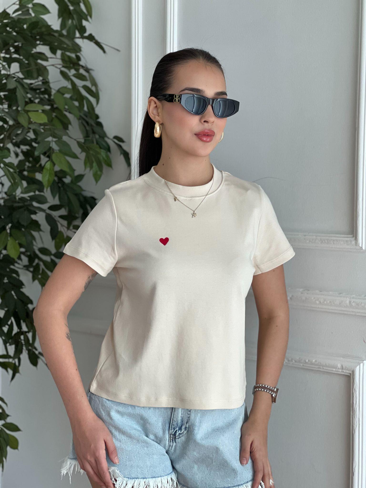 Kalp İşlemeli Tshirt 30584 Taş