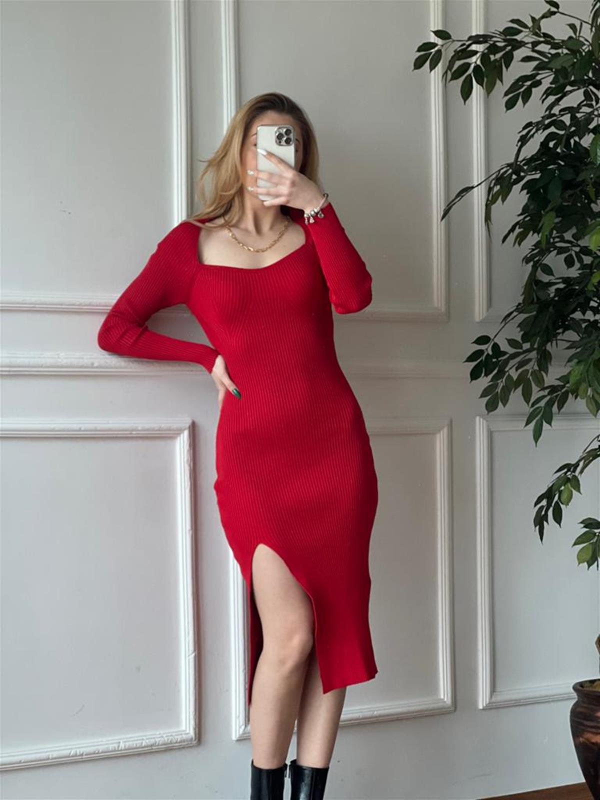 Kalp Yaka Yırtmaçlı Triko Elbise 10235 Kırmızı