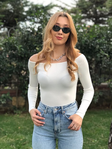 Kayık Yaka Triko Bluz 15984 Ekru