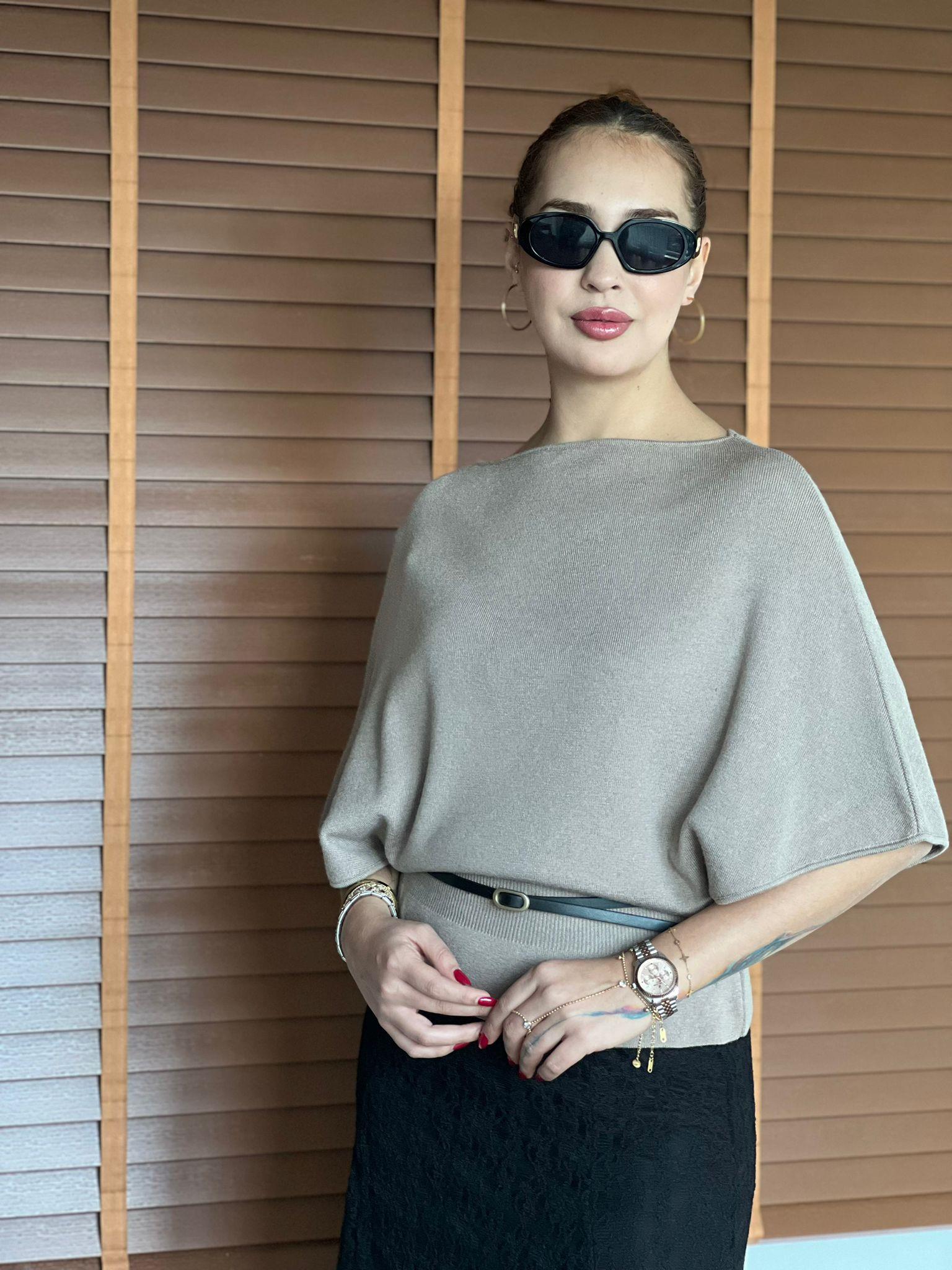 Kayık Yaka Yarasa Kol Kemerli Triko Kazak 10838 Koyu Vizon