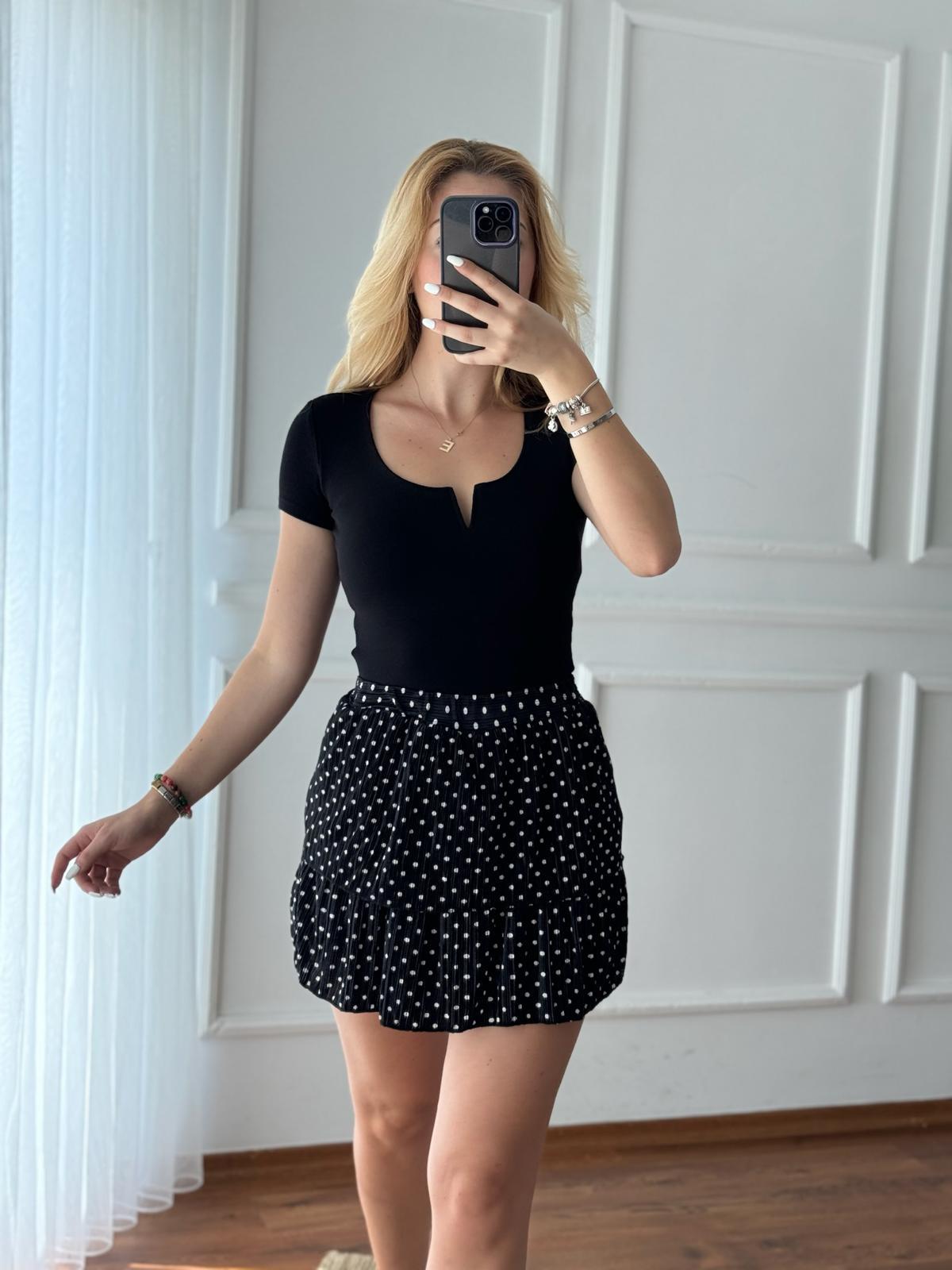 Kısa Kol Damla Yaka Bluz 3692 Siyah