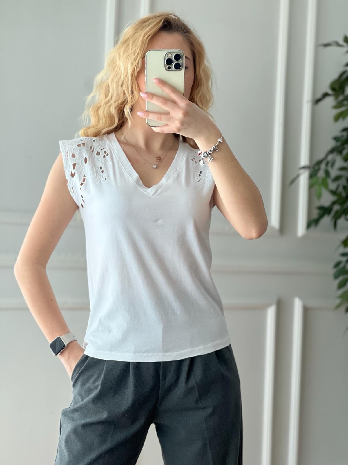 Kolu Nakışlı Tshirt 4709 Beyaz