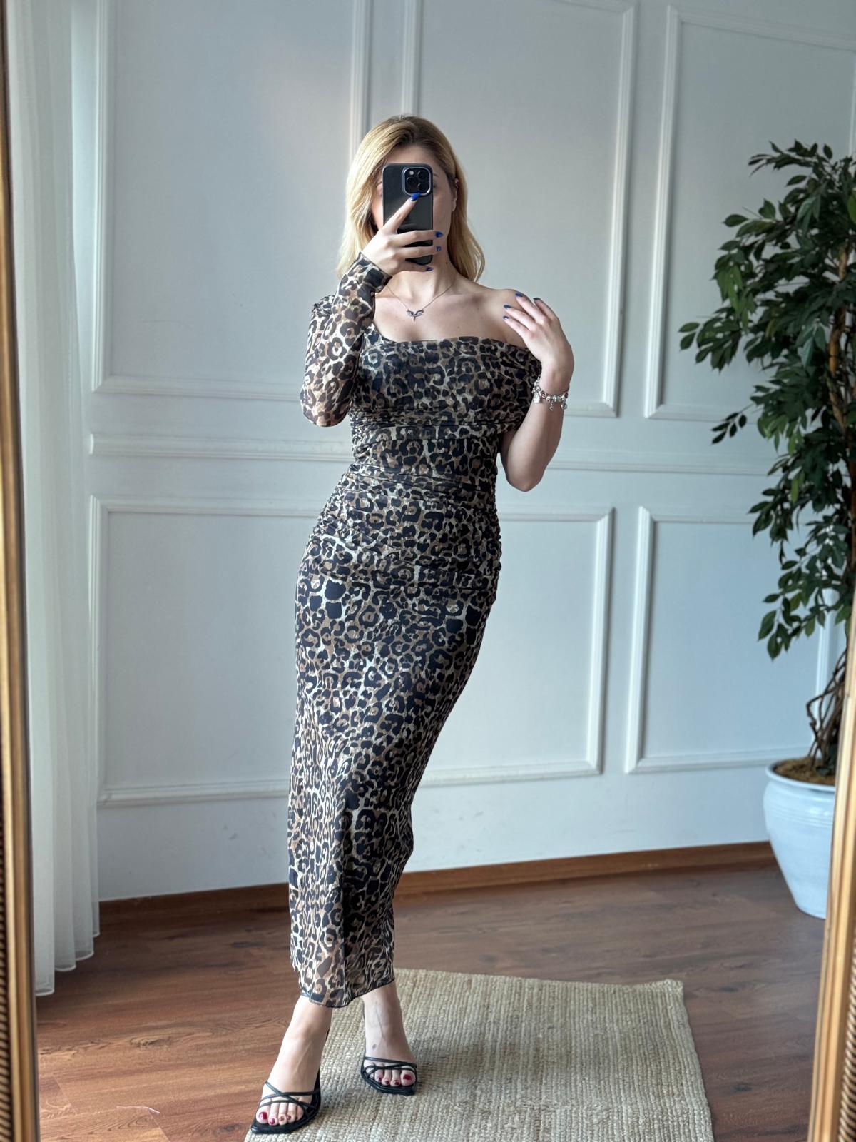 Leopar Desen Tek Omuz Şifon Elbise 1056-811 Camel