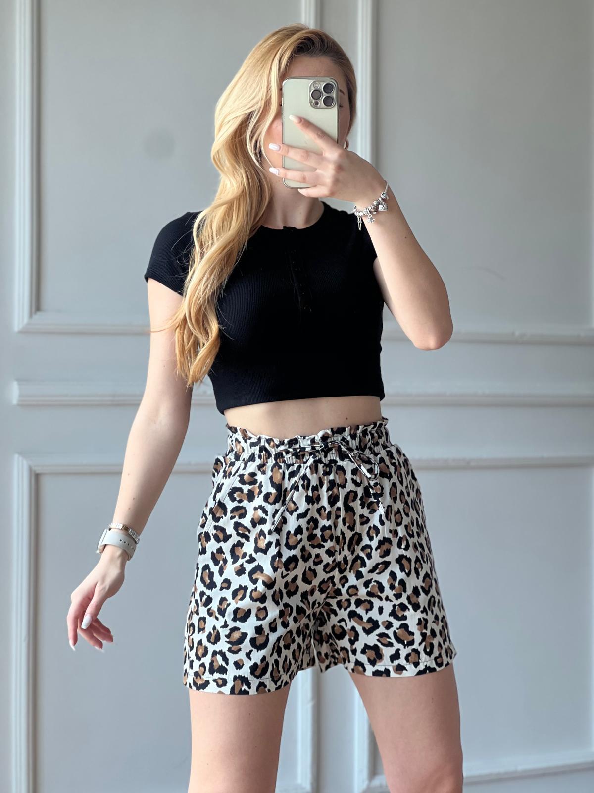 Leopar Desenli Şort 40204 Ekru