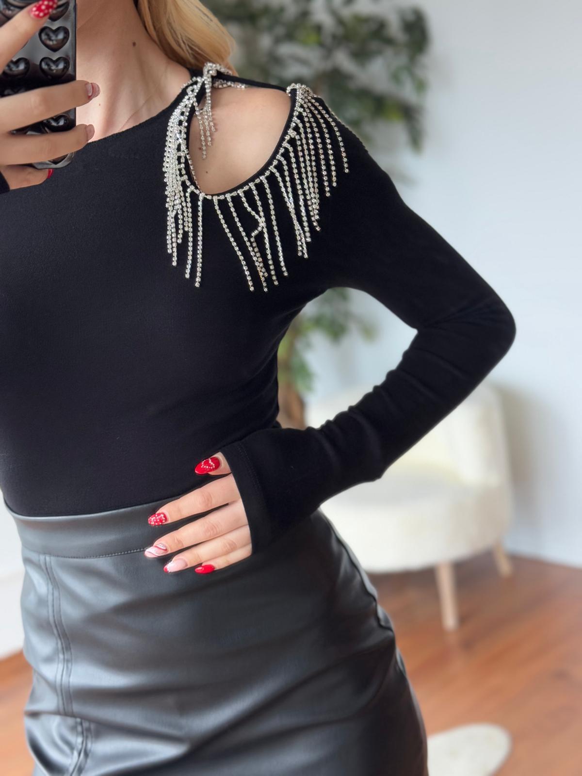 Omuzu Taşlı Bluz 16518 Siyah