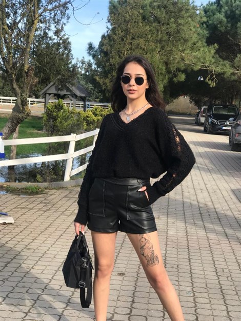 Önden Cepli Deri Şort 25337 Siyah