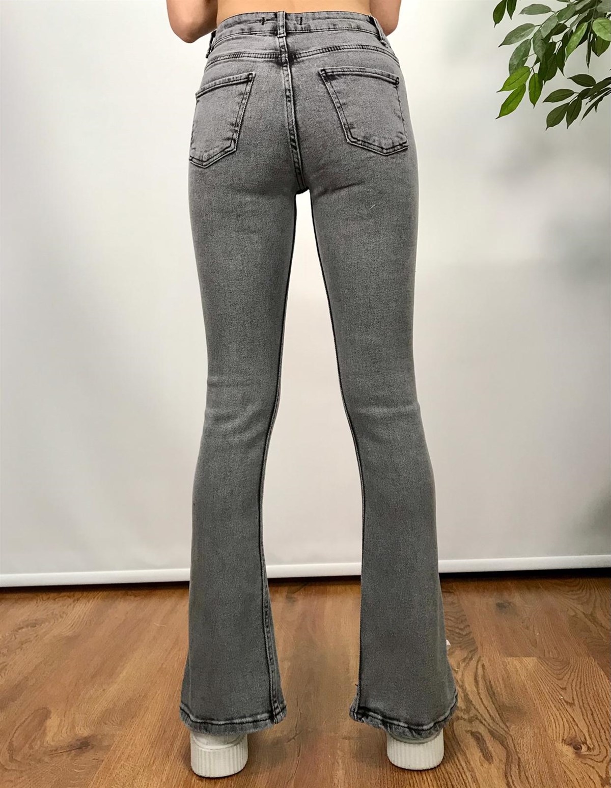 Önü Yırtmaçlı İspanyol Paça Pantolon 3678 Gri