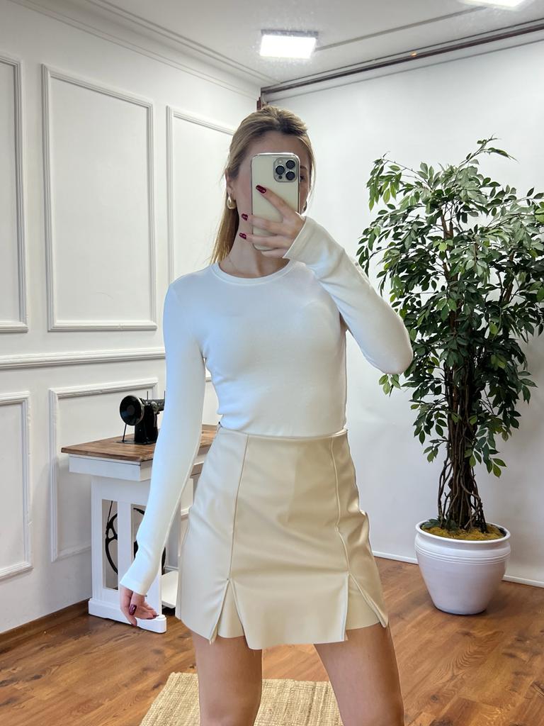 Önü Yırtmaçlı Şort Etek 4646 Bej