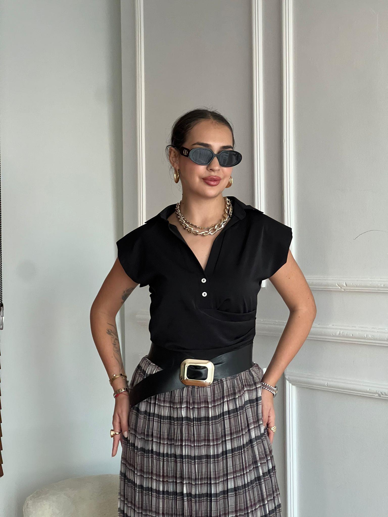 Saten Vatkalı Sıfır Kol Bluz 00244 Siyah