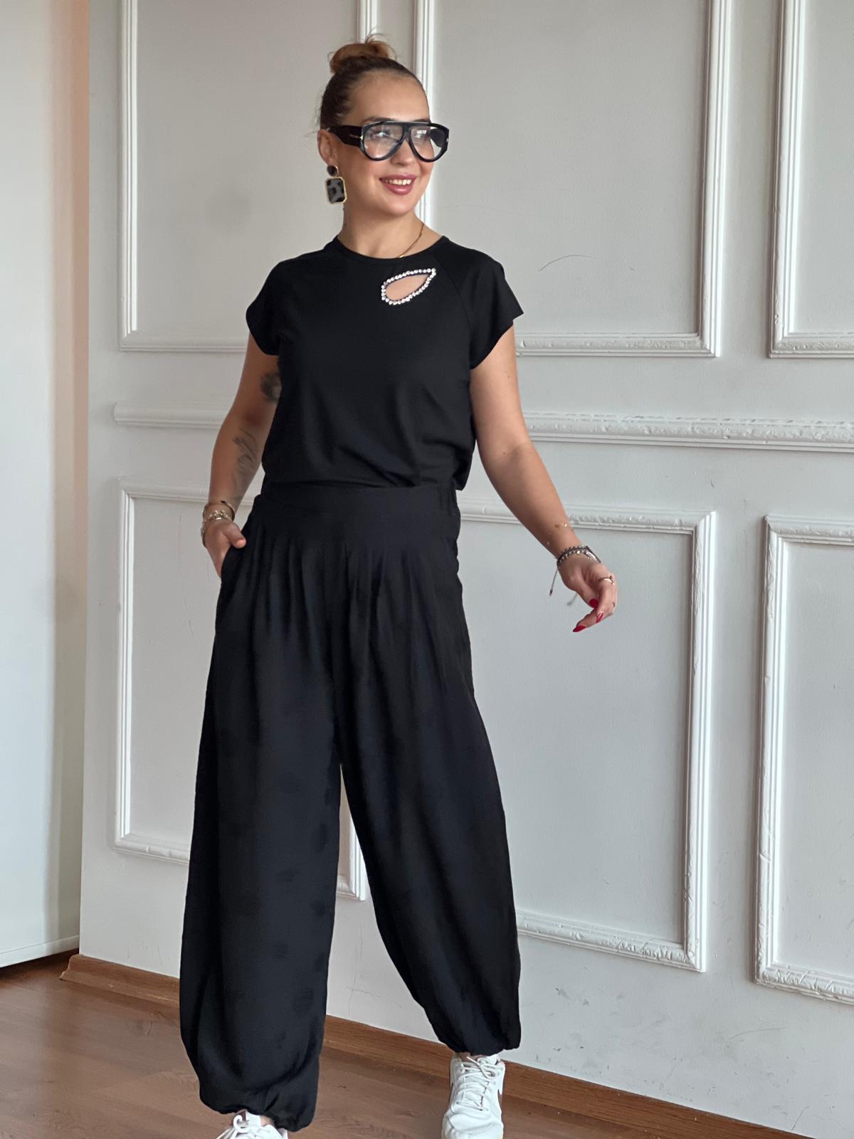 Taş Detaylı Pencereli Bluz 30668 Ekru