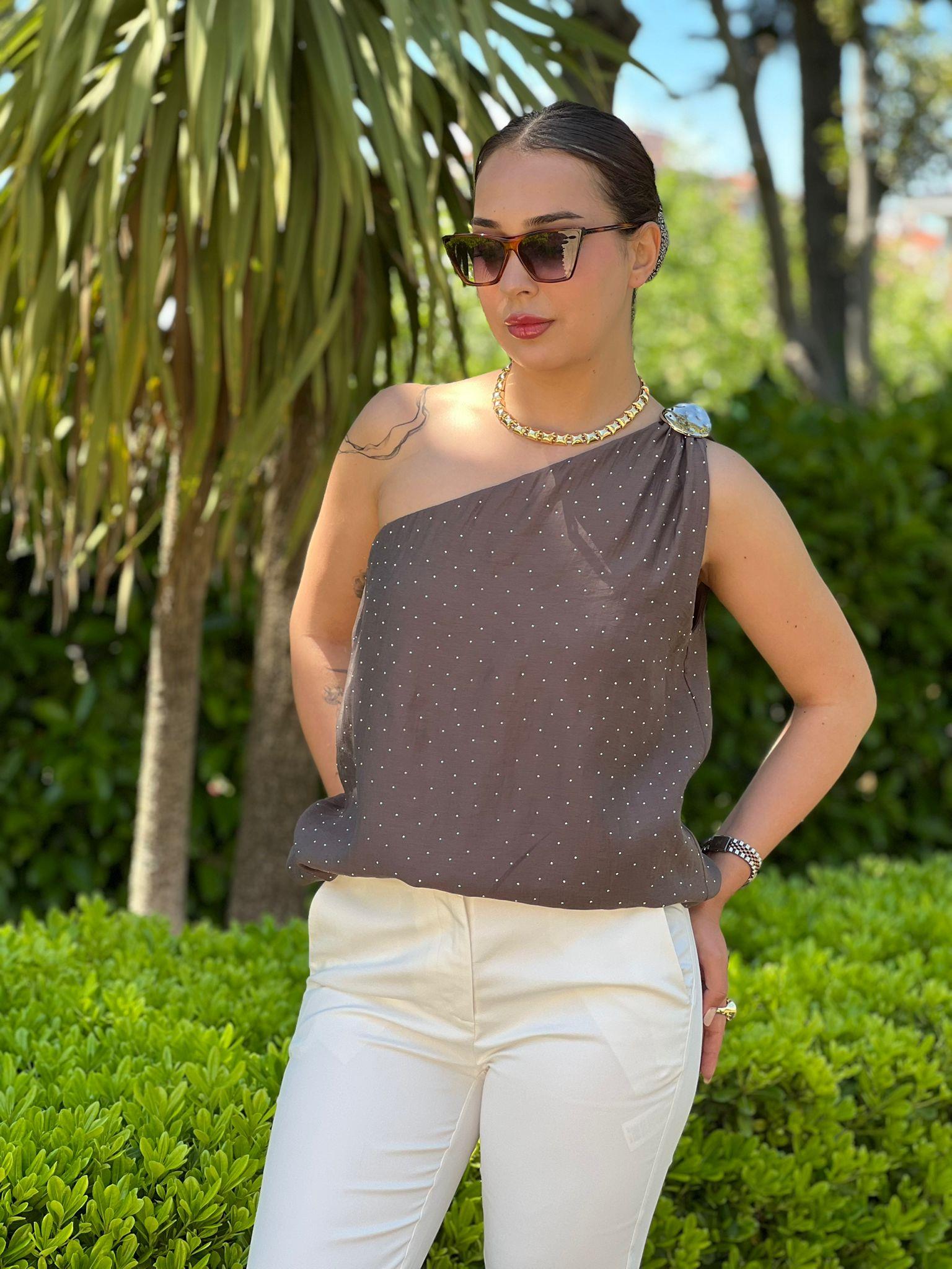 Taşlı Omuz Pileli Bluz 18364 Kahverengi