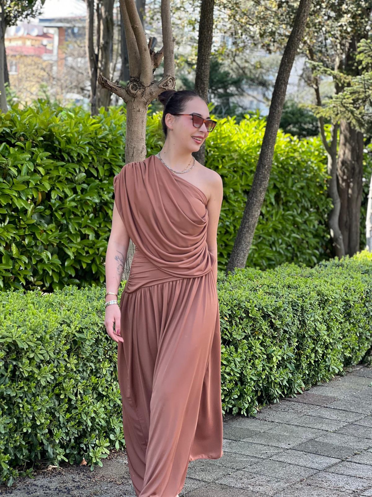 Tek Omuz Elbise 10593 Sütlü Kahve