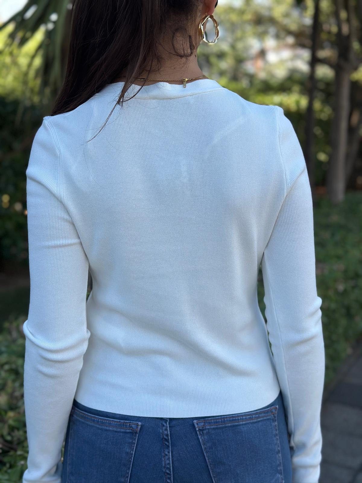 V Yaka Düğmeli Triko Bluz 10805 Ekru