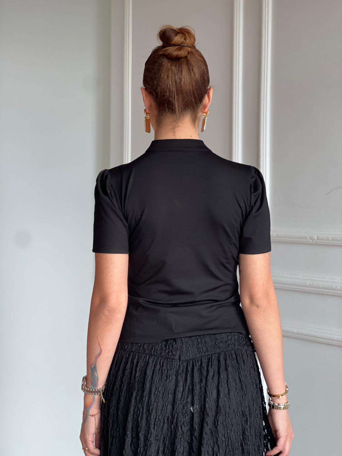 Yaka Düğmeli Kısa Kol Bluz 30700 Siyah