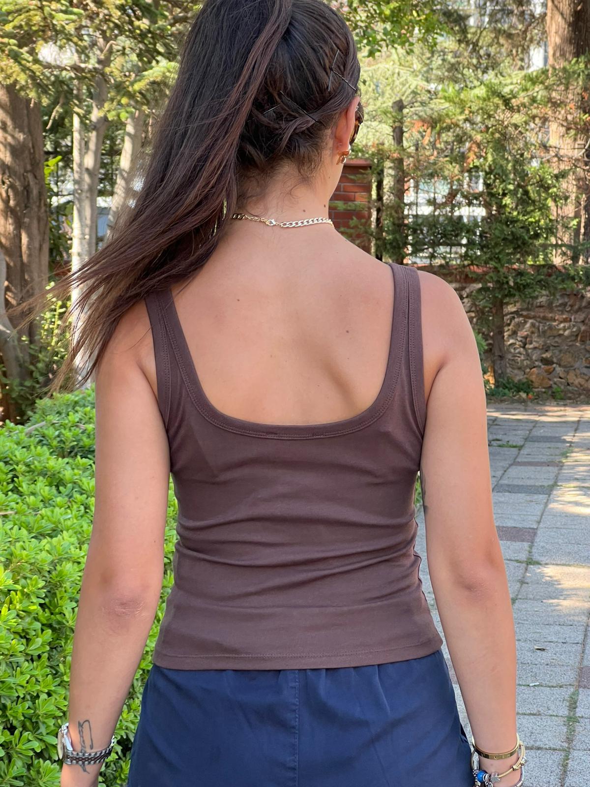 Yakası Çıtçıtlı Atlet 21096 Kahverengi