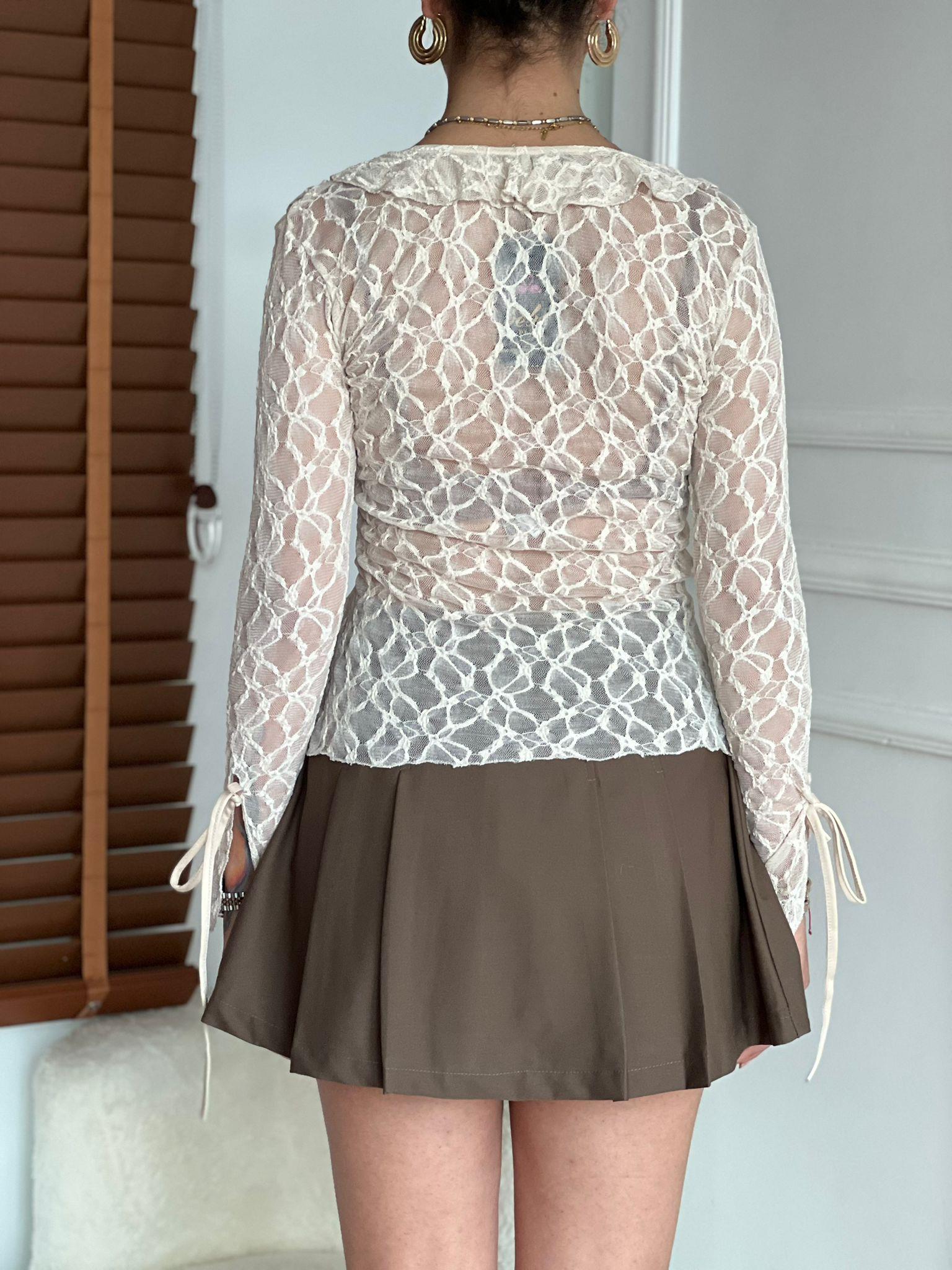 Yakası Fırfırlı Dantel Bluz 30025 Açık Bej