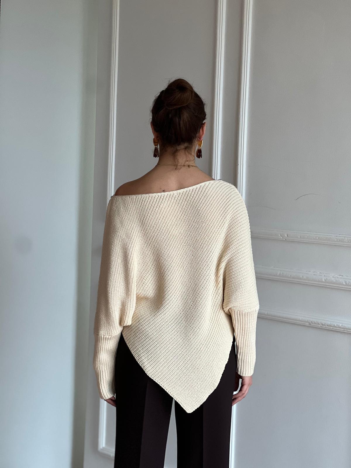 Yakası Taşlı Üçgen Triko 22848 Ekru