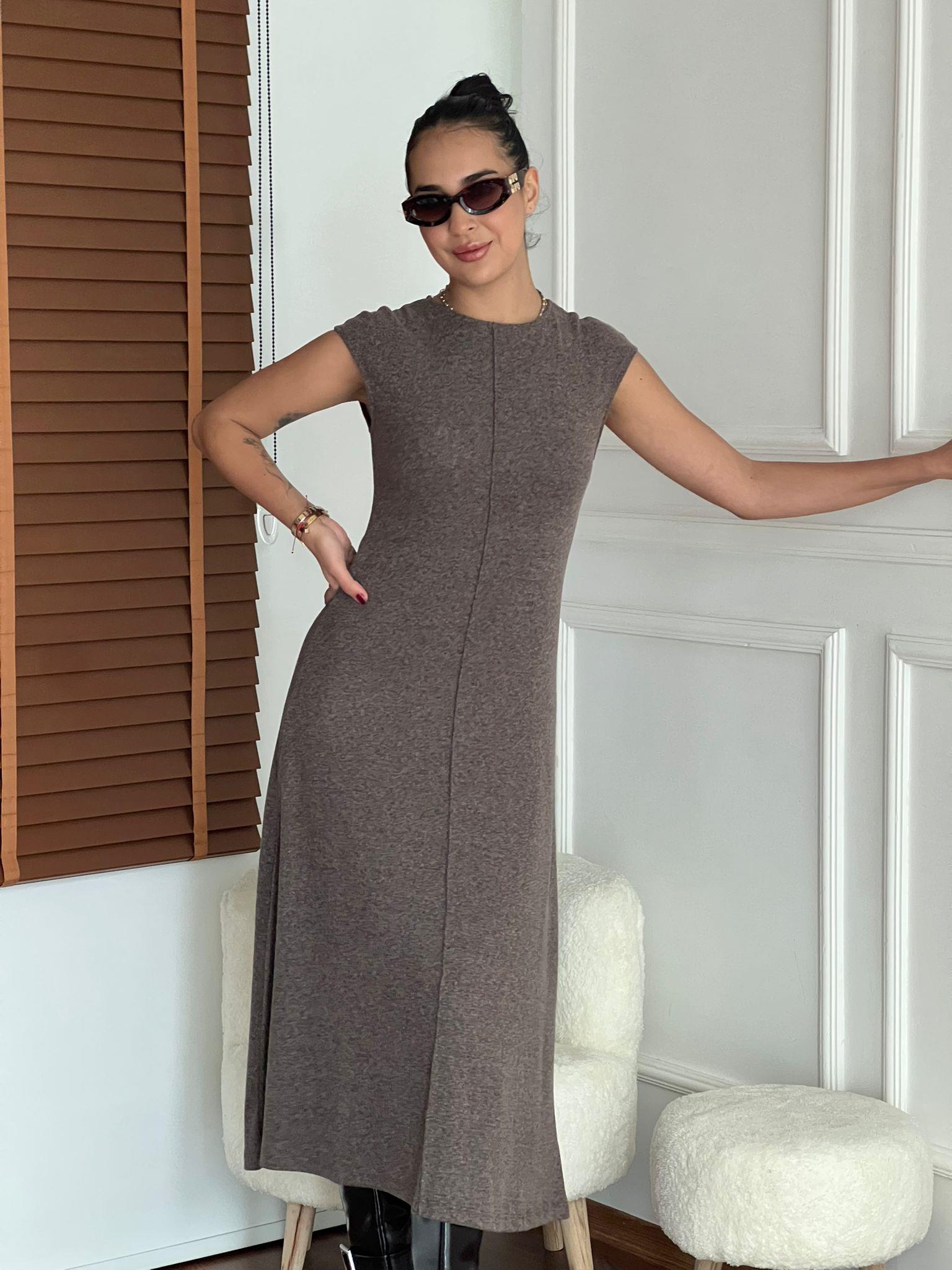 Yumuşak Dokulu Sıfır Kol Uzun Elbise 17219 Vizon