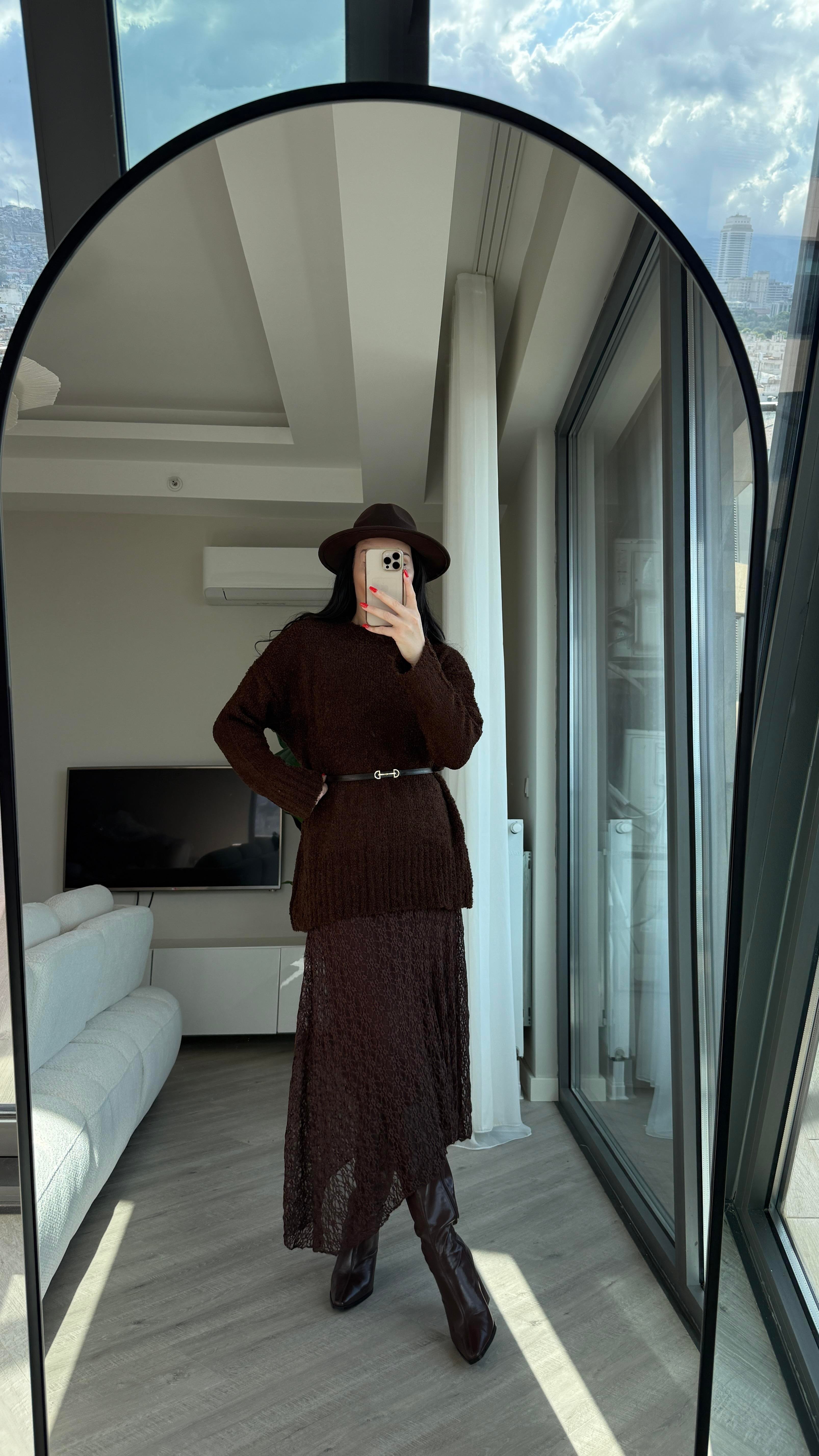 Acı Kahve Buklet Kumaş Oversize Kazak