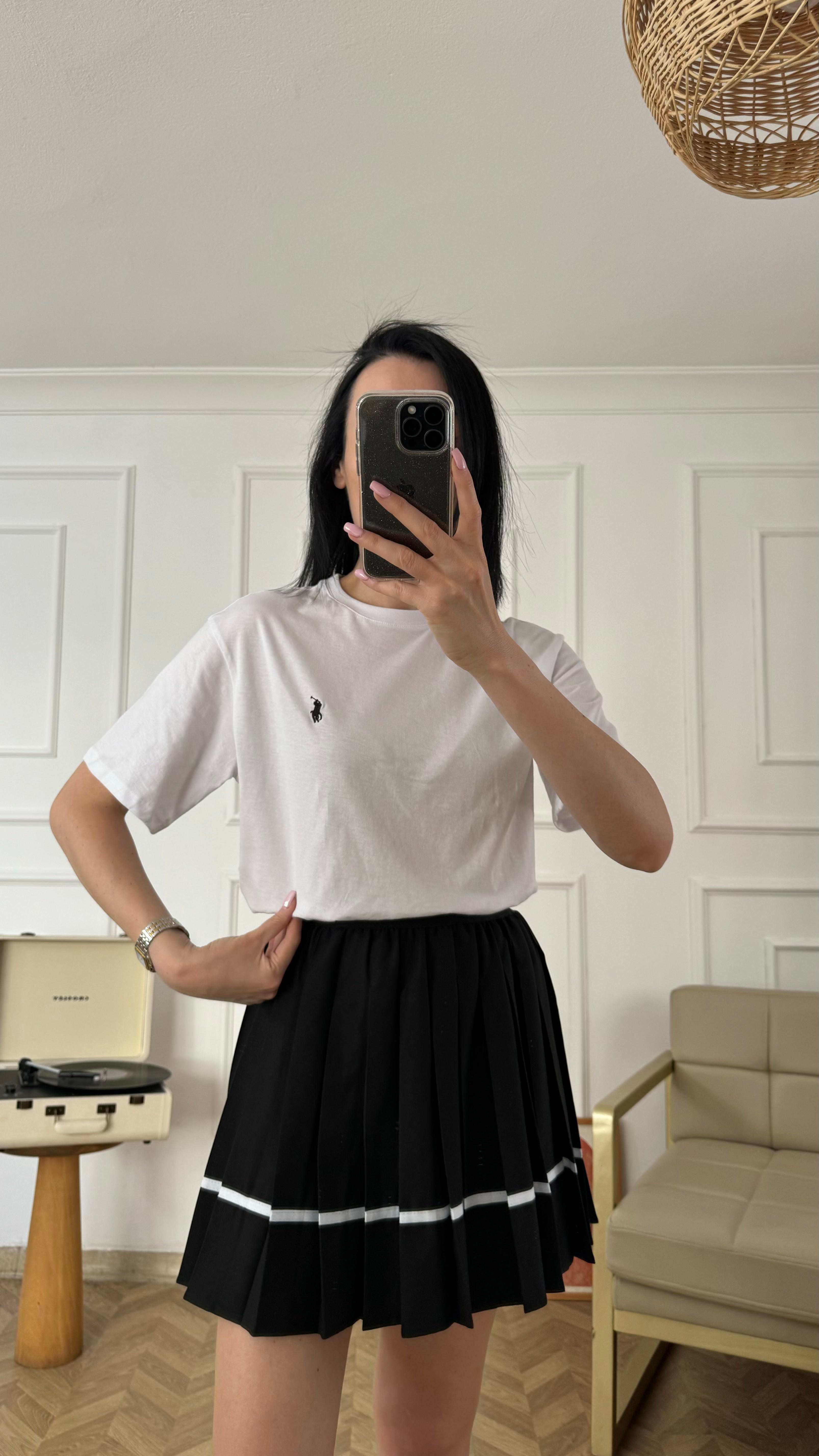 Beyaz Bisiklet Yaka Tshirt