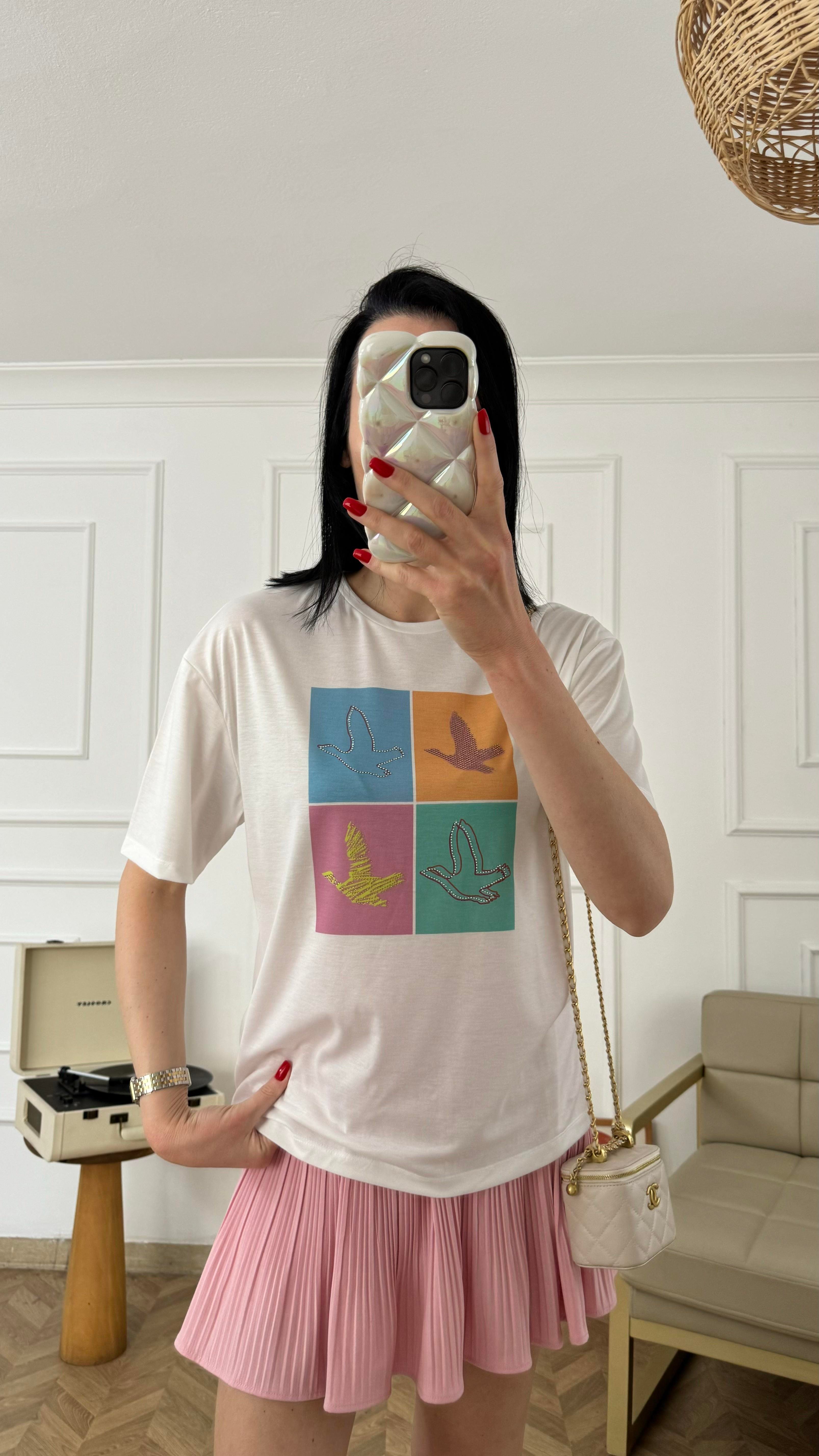 Beyaz Kuş Desenli Tshirt