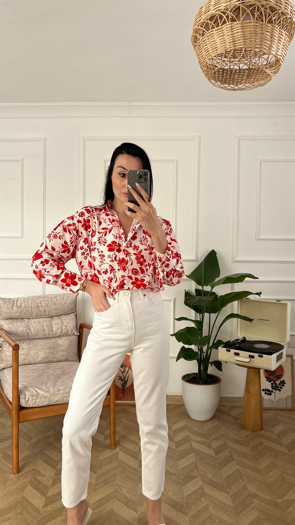 Beyaz Mom Fit